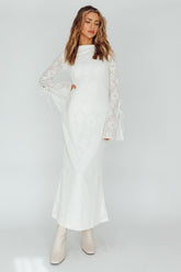 Kalia Long Sleeve Lace Midi Dress Cream
